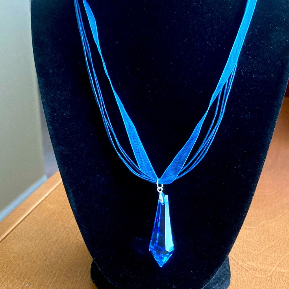 Blue Crystal Pendant Necklace